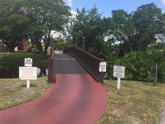 2901 NW 46th Avenue 106, Lauderdale Lakes, FL 33313