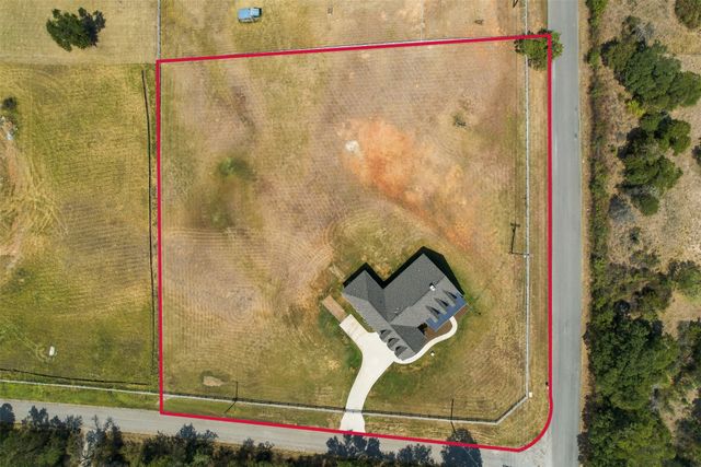 9101 Zion Hill Road, Poolville, TX 76487