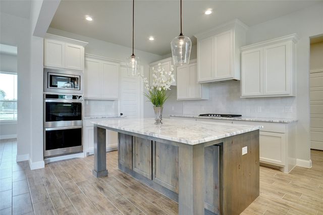 9101 Zion Hill Road, Poolville, TX 76487