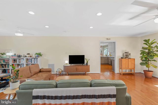5915 RIVER RD, Bryans Road, MD 20616