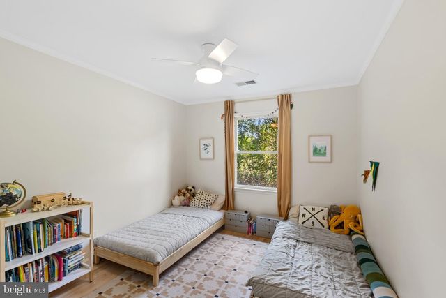 5915 RIVER RD, Bryans Road, MD 20616