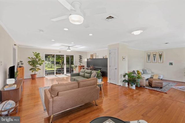 5915 RIVER RD, Bryans Road, MD 20616