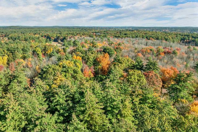 138 Turkey Hill Road, Merrimack, NH 03054