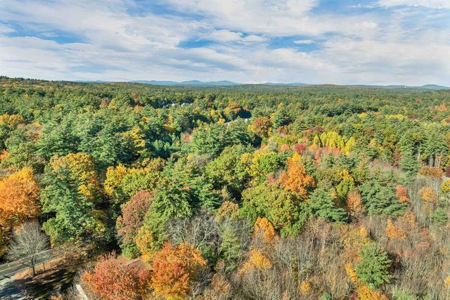 138 Turkey Hill Road, Merrimack, NH 03054