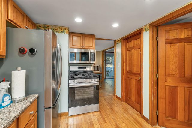 138 Turkey Hill Road, Merrimack, NH 03054