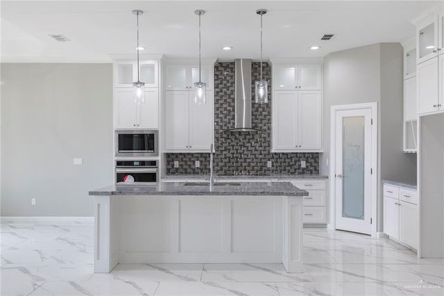 3205 Brentwood Street, Edinburg, TX 78539