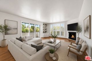 1127 10th St 201, Santa Monica, CA 90403
