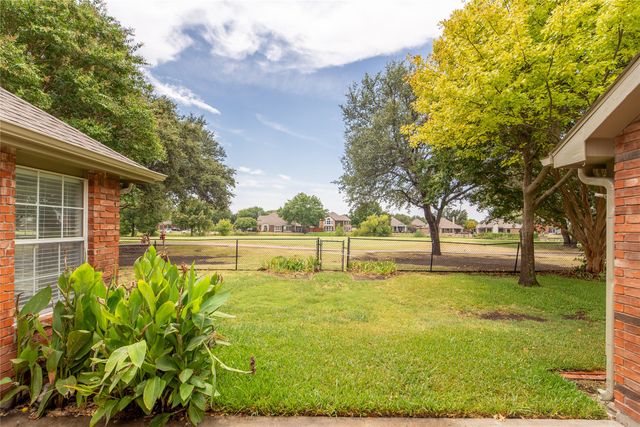 11301 New Orleans Drive, Frisco, TX 75035