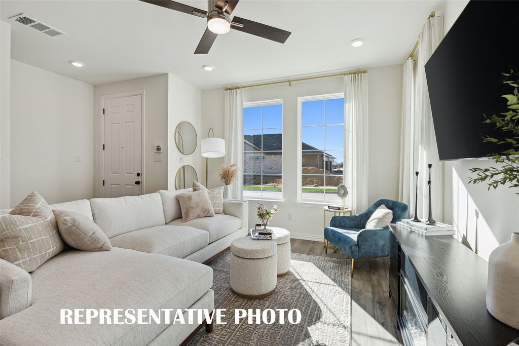 5310 Springlake Parkway, Haltom City, TX 76117 — photo 4