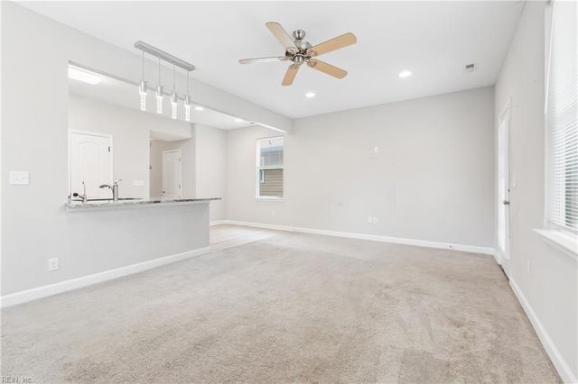 5 Lacrosse ST, Hampton, VA 23663