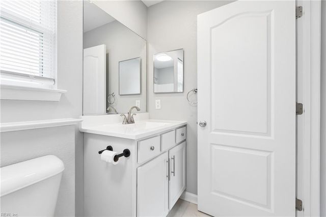 5 Lacrosse ST, Hampton, VA 23663