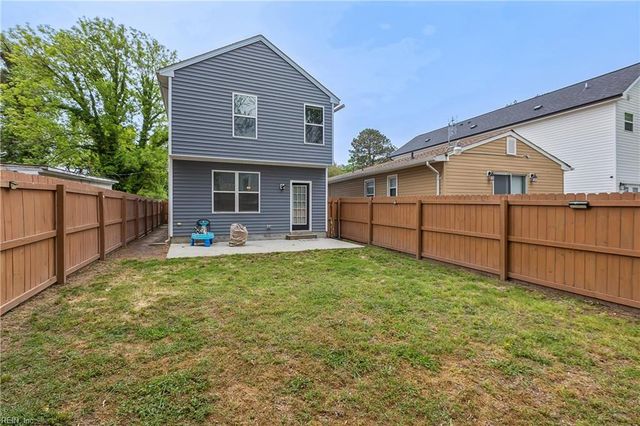 5 Lacrosse ST, Hampton, VA 23663