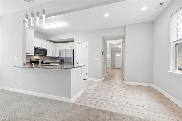 5 Lacrosse ST, Hampton, VA 23663