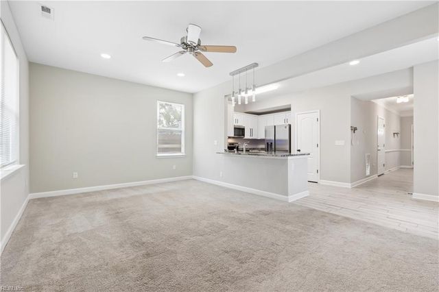 5 Lacrosse ST, Hampton, VA 23663