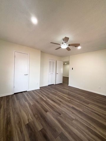 1618 Oakridge Drive, Pantego, TX 76013