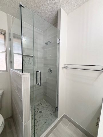 1618 Oakridge Drive, Pantego, TX 76013