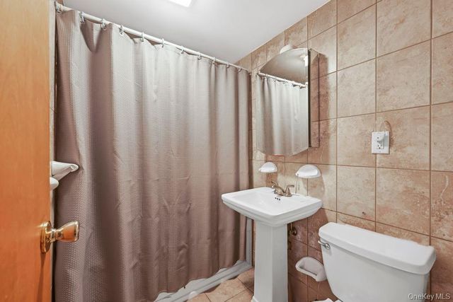 2136 E 28th Street, Brooklyn, NY 11229