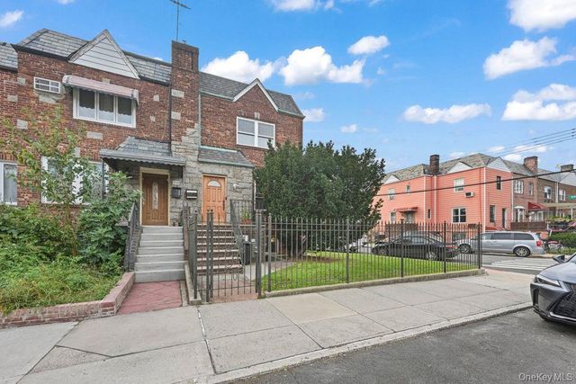 2136 E 28th Street, Brooklyn, NY 11229