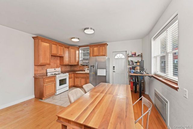2136 E 28th Street, Brooklyn, NY 11229
