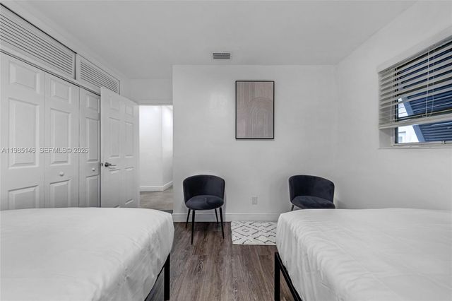 8420 Pasadena Blvd, Pembroke Pines, FL 33024