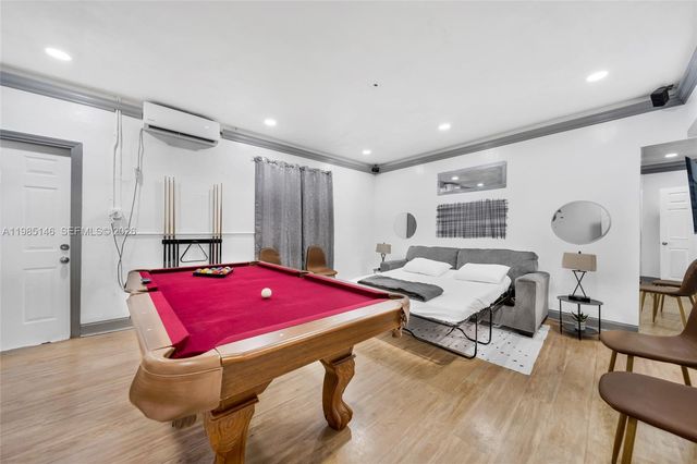 8420 Pasadena Blvd, Pembroke Pines, FL 33024