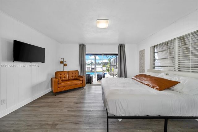 8420 Pasadena Blvd, Pembroke Pines, FL 33024