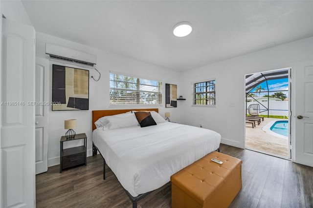 8420 Pasadena Blvd, Pembroke Pines, FL 33024