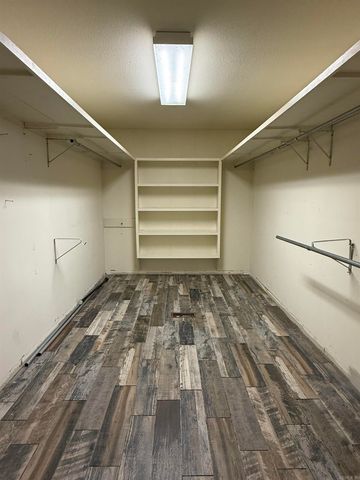 4900 Finch, Paragould, AR 72450