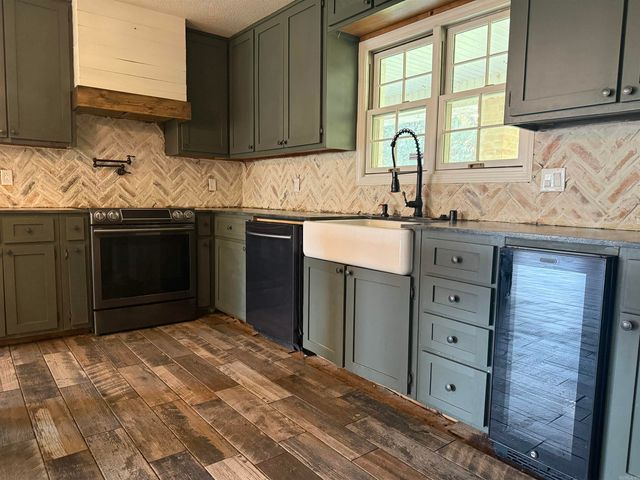 4900 Finch, Paragould, AR 72450