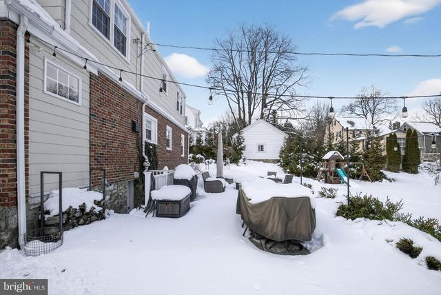 323 W WAVERLY RD, Glenside, PA 19038