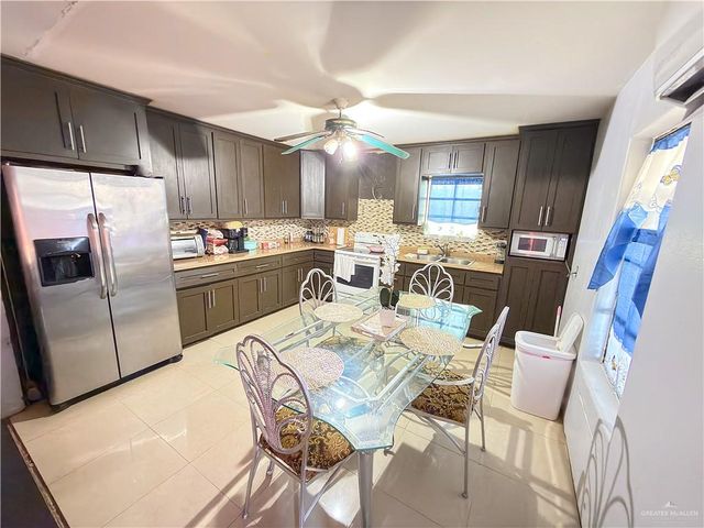 152 Paisano Street, Sullivan City, TX 78560