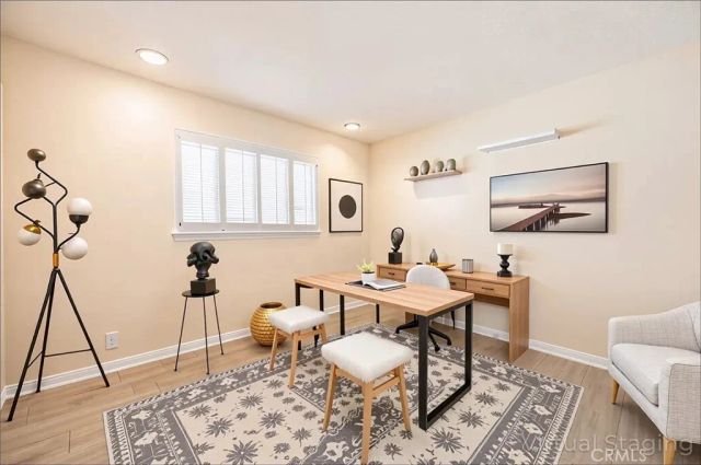 18230 Oxnard Street 110, Tarzana, CA 91356