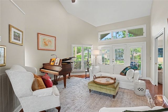 4 Willow Oak Circle, Savannah, GA 31411