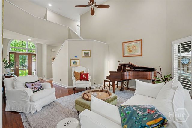 4 Willow Oak Circle, Savannah, GA 31411