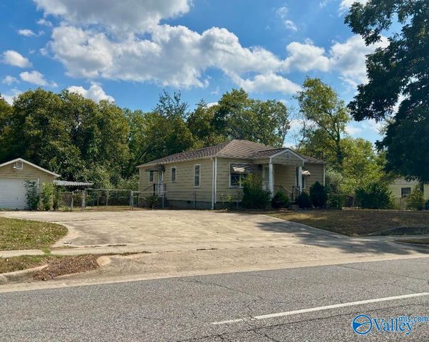 5012 NW Blue Spring Road, Huntsville, AL 35810