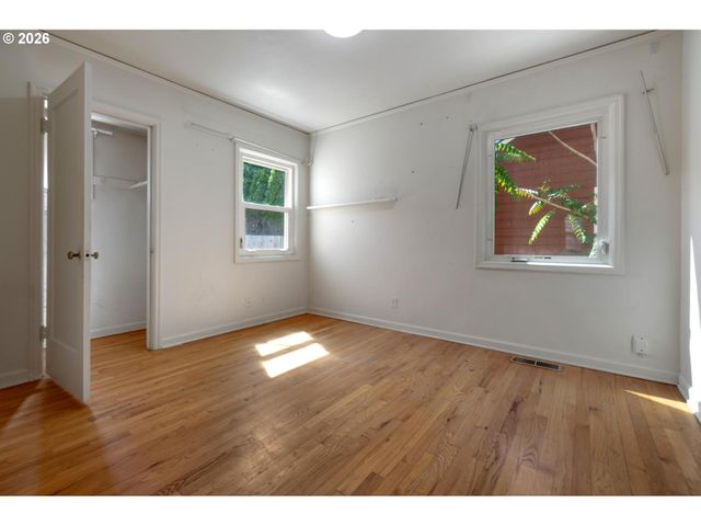6846 Ne 23RD Ave, Portland, OR 97211