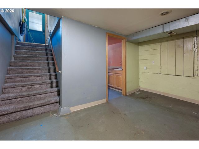 6846 Ne 23RD Ave, Portland, OR 97211