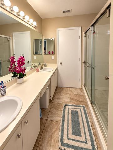 100 WINDY DUNE COURT, Kissimmee, FL 34743