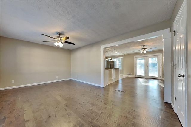 4656 Lincoln SW Way, Lilburn, GA 30047