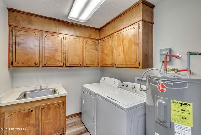 133 Monmouth Road, Florence, MS 39073