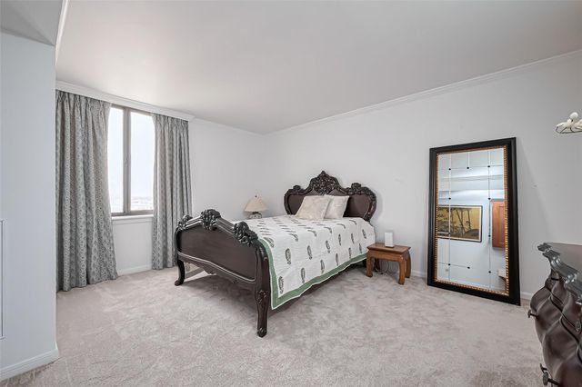 3525 Sage Road 1517, Houston, TX 77056