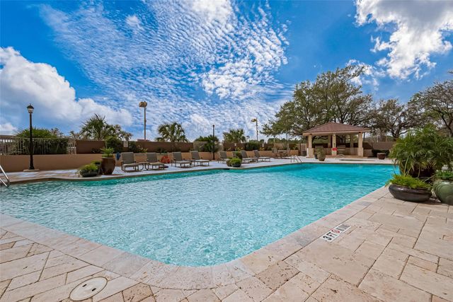 3525 Sage Road 1517, Houston, TX 77056