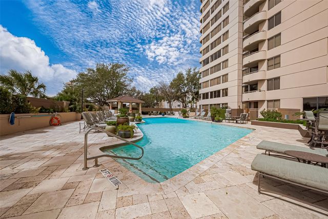 3525 Sage Road 1517, Houston, TX 77056