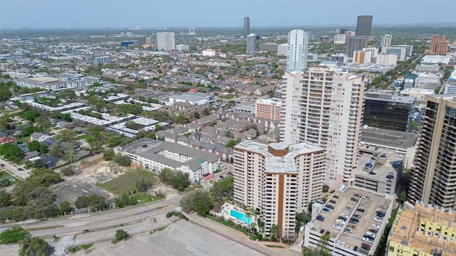 3525 Sage Road 1517, Houston, TX 77056