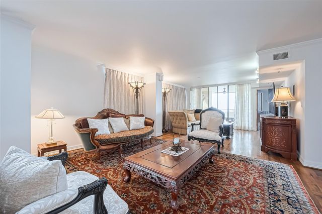 3525 Sage Road 1517, Houston, TX 77056