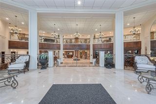 3525 Sage Road 1517, Houston, TX 77056