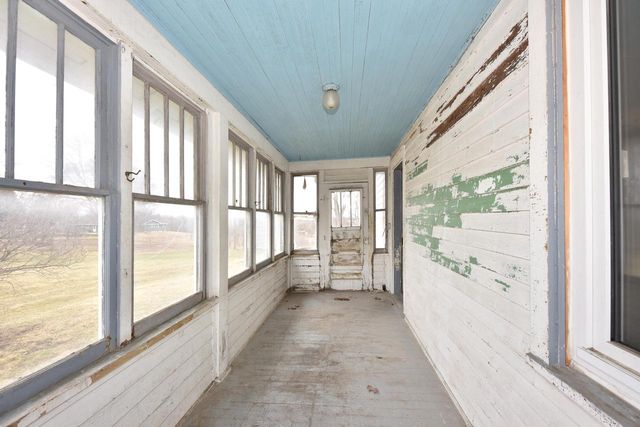 825 Fredonia AVENUE, Fredonia, WI 53021