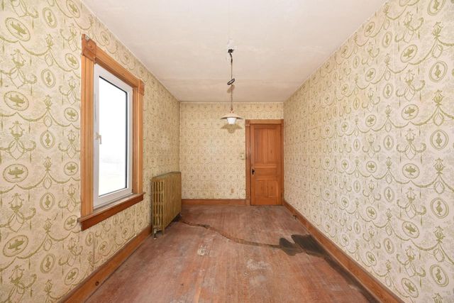 825 Fredonia AVENUE, Fredonia, WI 53021