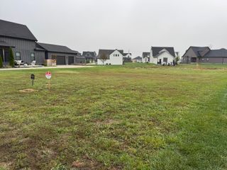 952 E Valley Trail Drive, Republic, MO 65738