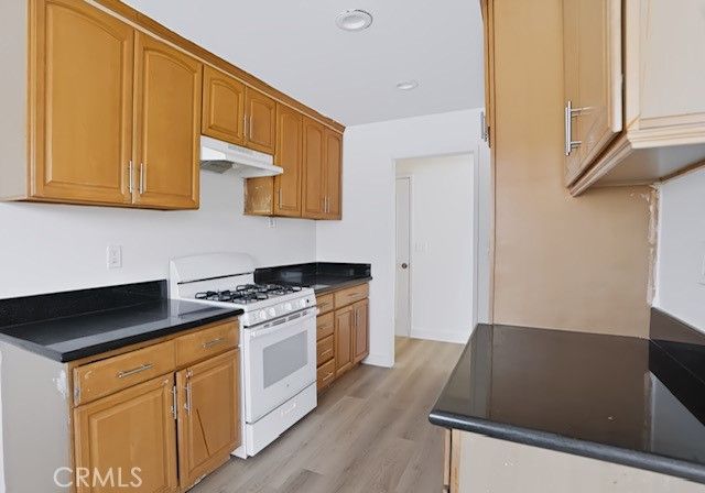 2205 W 9th, Santa Ana, CA 92703